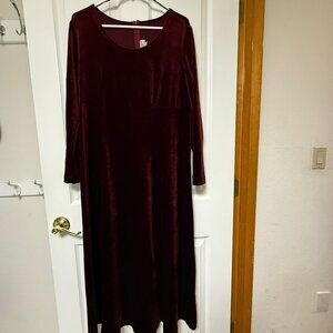 Vintage Dan Howard Maternities Deep Red Velour Dress, Size M - Comfy & Elegant!